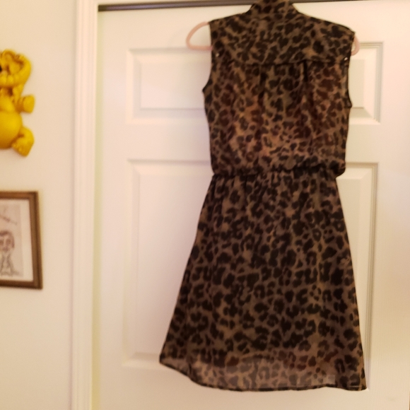 H&M Leopard/ Camo Sheer Safari Dress - Picture 5 of 12